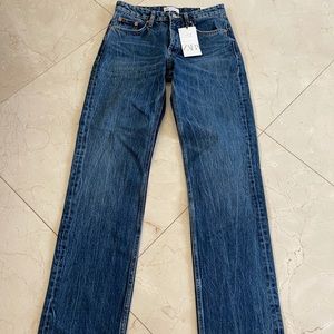 ZARA straight leg/ mom jeans
